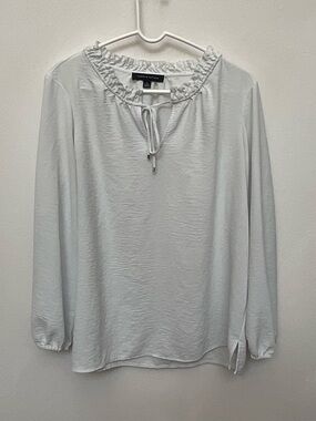 Tommy Hilfiger White/Grey Textured Long Sleeve Ruffle Neckline Peasant Blouse XL